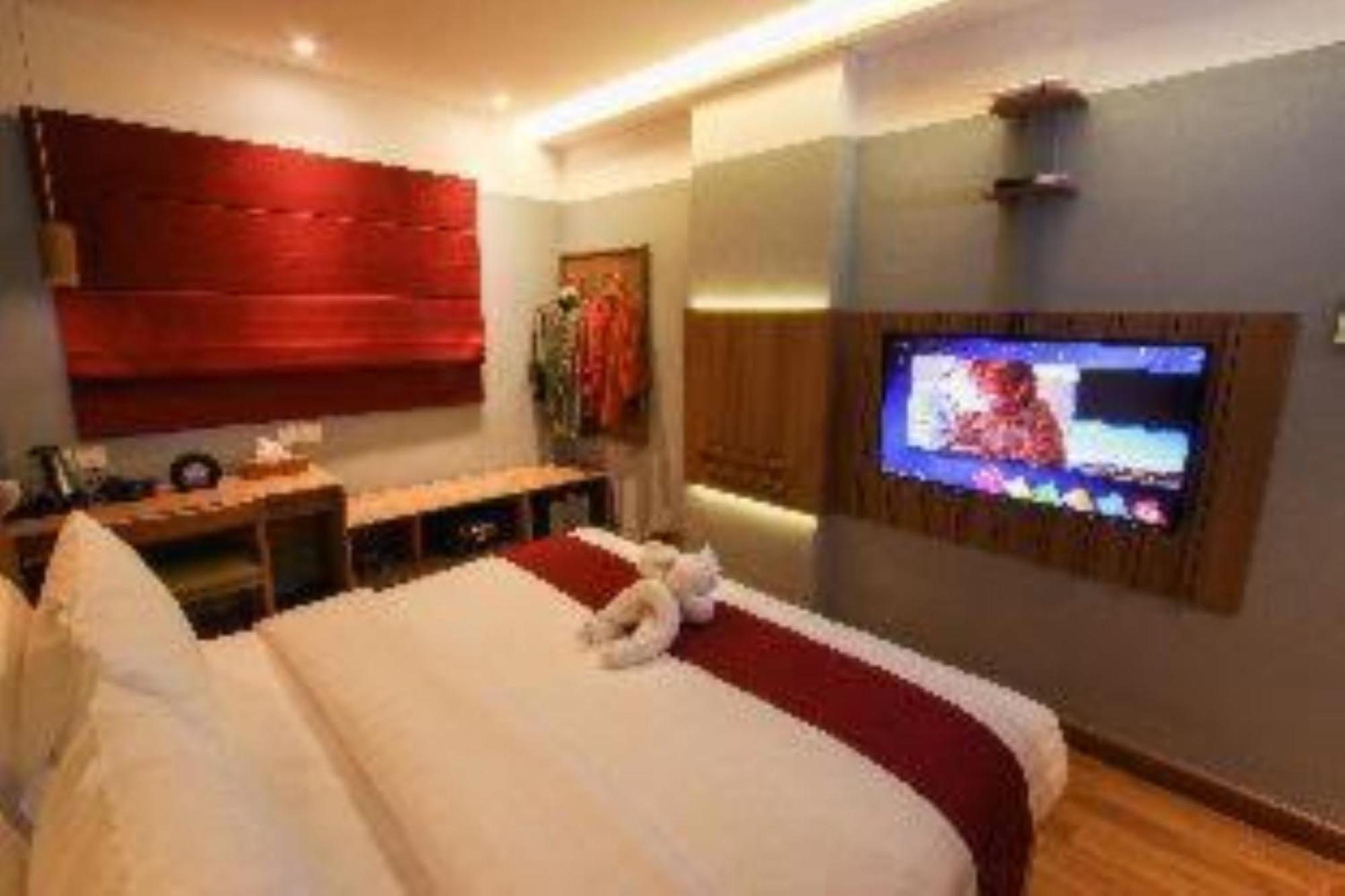 Kuretakeso Kemang Hotel Джакарта Екстер'єр фото